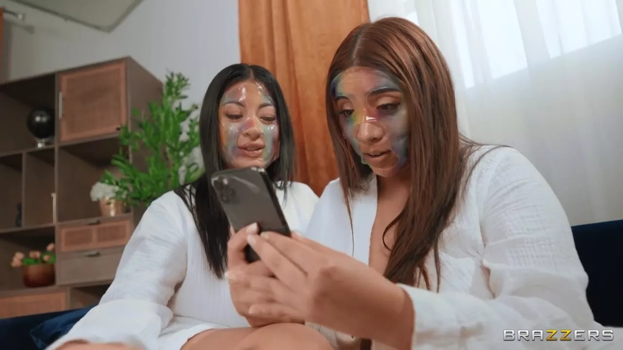 Cami Strella photo gallery - Brazzers