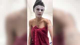 Mia Khalifa Boob Slip Face Mask PPV Video Leaked