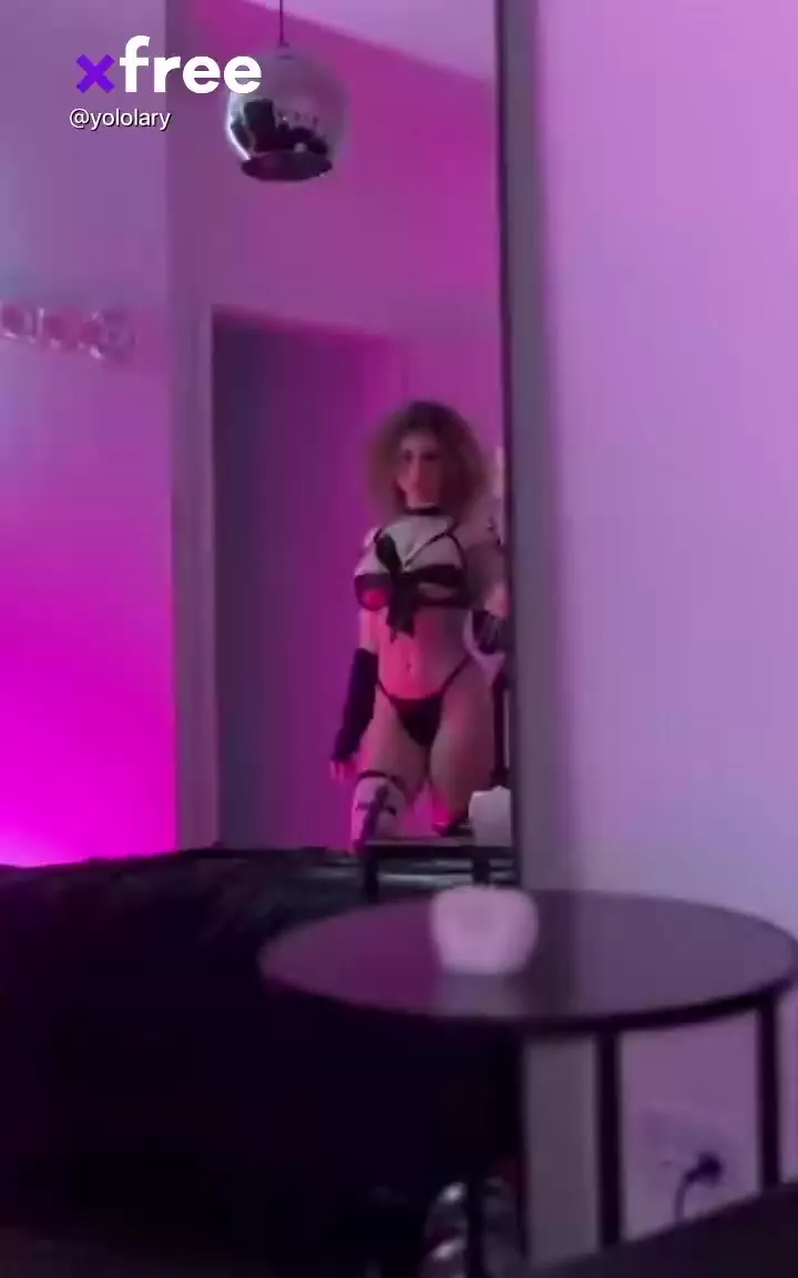 Yololary sex
