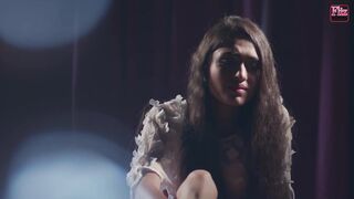 Lonely Girl 2020 Hindi Flizmovies 1080p
