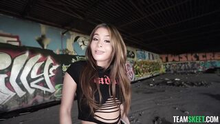 The Hot Skater Girl - Nicole Aria