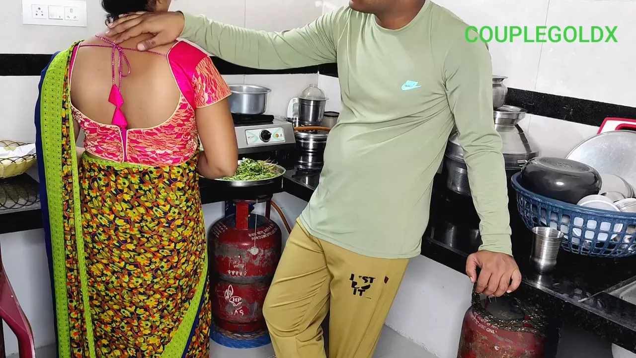 Hot Indian Mom Wants Her Son Fucking Her In The Kitchen Xlx