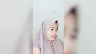 Bokep Indo Abg Jilbab Colmek Di Kamar