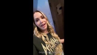 Mia Malkova Orgasm While Streaming Twitch Onlyfans Video - gotanynudes.com