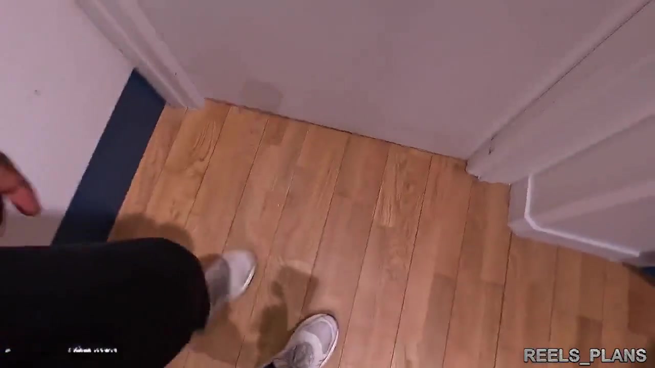 Azura alii fitting room