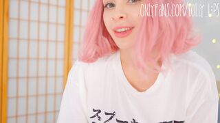 neighbor student decided to earn some money using her pussy