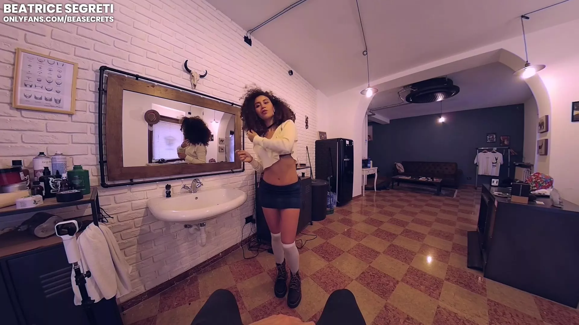 BARBERSHOP CREAMPIE, CUSTOMER FILLS HER PUSSY WITH CUM - POV | PornWex