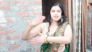 indian-train-with-randi-aunty-part-1-subscribe-for-part-2and-more2