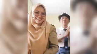 Murid Vs Guru Yang Lagi Viral