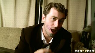 Ariella Ferrera Milf And Cookies Hot Milf Receives A Dp As A Christmas Gift