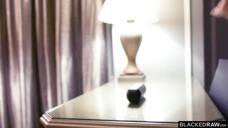 Paisley Porter vs Louis Smalls