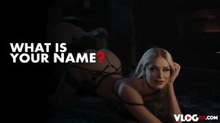 Slender beauty Emma Hix spread her tight pussy for huge cock BTS - Spizoo