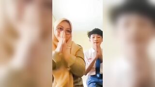 Bokep Indo Bu Guru Ngewe Sama Muridnya