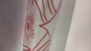 Masturbating in the shower, my sister sees me and gets horny to fuck her juicy pussy - Porn in Spanish