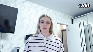 A Stranger was Divorced for Sex by Offering a new Iphone - Arisha Mills