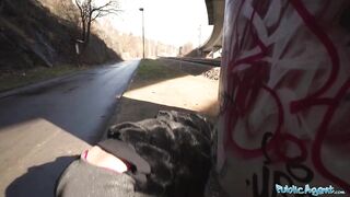 Public Agent Horny Italian MILF orgasms in public and give great outdoor blowjob