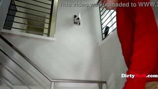 MILF With A Fun Butt And A HOT Face Seduces A Young Dude For A Fucking Amazing Time