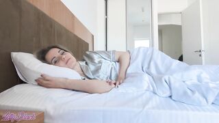 Horny Stepmom Seduces Stepson And Swallows All His Cum