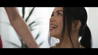 Scarlett Alexis, Lily Labeau - The Distraction