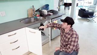 Call A Plumber - Victoria Cakes