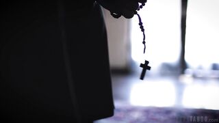 Thou Shalt Not Covet in HD - Spencer Bradley, Mona Azar