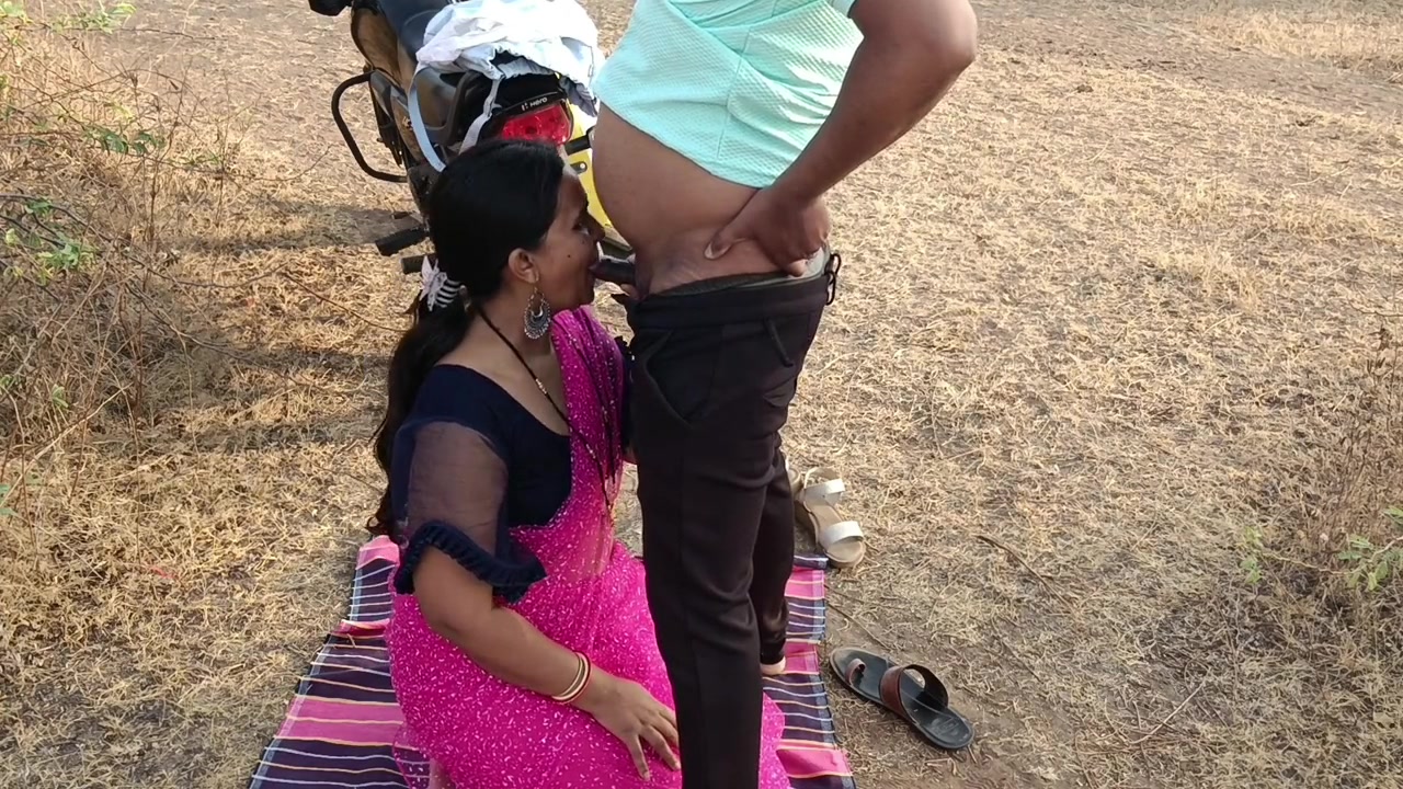 Watch Desi indian Marathi kavita aunty fuck with boyfriend Tatya for free. 