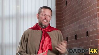 Hot and the City - Elena Vedem