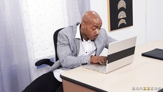 Office Suck And Fuck - Cherie Deville