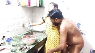 Indian girl has hard sex in kitchen Mumbai