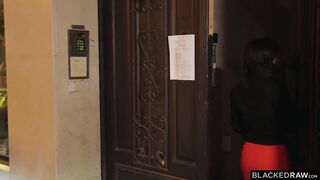 Sultry Beauty Gets A BBC Ride in HD - Emiri Momota