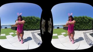 This Bunny Likes It Rough - Miss Lexa