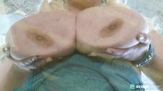 Wunderbare Titten - Emilia Boshe