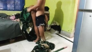 Kaam wali bhabhi ko pichhe se dabocha fir apna lauda chusaya - Indian Maid fucked from behind