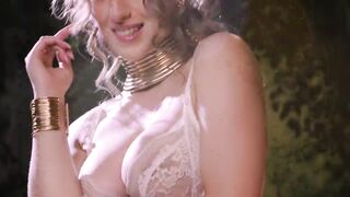 Octavia Red, Hazel Moore, Ameena Green, Nicole Kitt - Cats Eye Chapter 1 09-07-2025