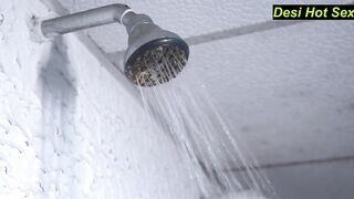 I see she is fucking with her Lover! Cheating wife sex