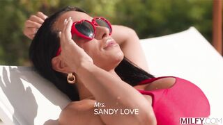 Sandy Love - Curvy MILF Is BBC Obsessed 16 07 2025