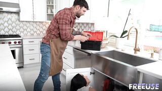 Lexi Nicole - FreeUseMILF