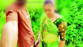 Desi beautiful Padosi Girl Fucking in jungle with her Padosi BF, So Cute Girl Fuck at Farm hindi