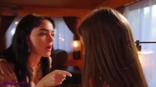 LESBIAN SEXUALITY KRISSY LYNN + KOURTNEY RAE