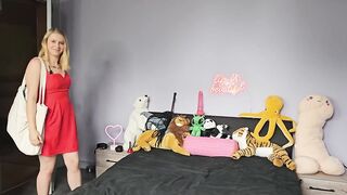 JacquieEtMichelTV - Lola De Mons - 28 Years Old From Mons