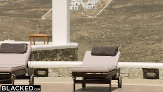 BLACKED Kendra Sunderland on vacation fucked by monster black cock