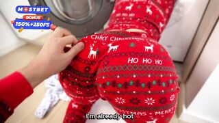 the best Christmas gift is: step sister stuck in a washing machine!