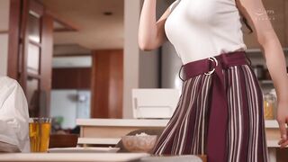 139x271 - Mina Kitano