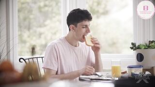 MissaX - Vivianne DeSilva - Oiled & Wet Mommy