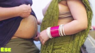 Valentine's Week - Hug Day Par Lund aur Choot ko Bhi Hug Karwaao Bhabhi ji!!!