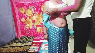 If Desi Bhabhi's husband did not come home in Holi, then Holi was celebrated with brother-in-law, so brother-in-law sister-in-law.