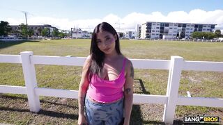 Ana Khalifa- Sexy Cleaning Lady Hops On For An Exciting Opportunity