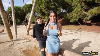 Yasmina Khan - Public Bang