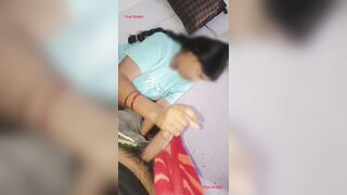 My girlfriend's mom came when my girlfriend was doing a handjob, then when my land was getting watered, her mom came to Hindi handjob.