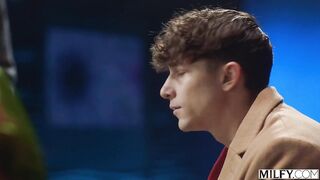 RedHead MILF Aquarium DP